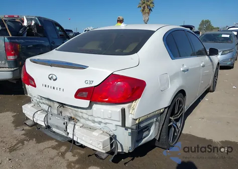 2010 Infiniti G37 Journey из США, поврежденный, VIN JN1CV6AP9AM405459